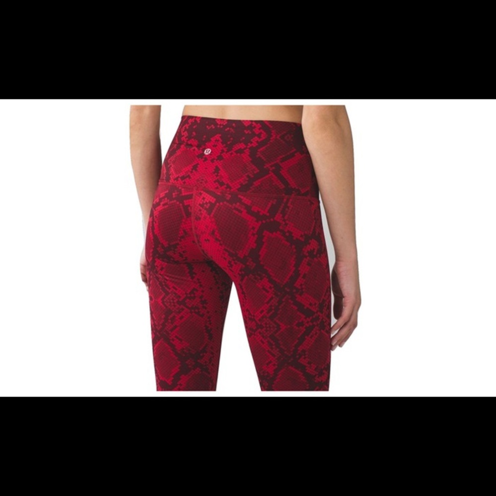 NWOT lulu lemon cropped red snake skin leggings